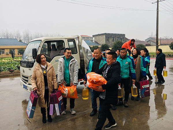 荊州栗滿(mǎn)多情暖馬家寨福利院(圖4) 荊州栗滿(mǎn)多情暖馬家寨福利院(圖4)